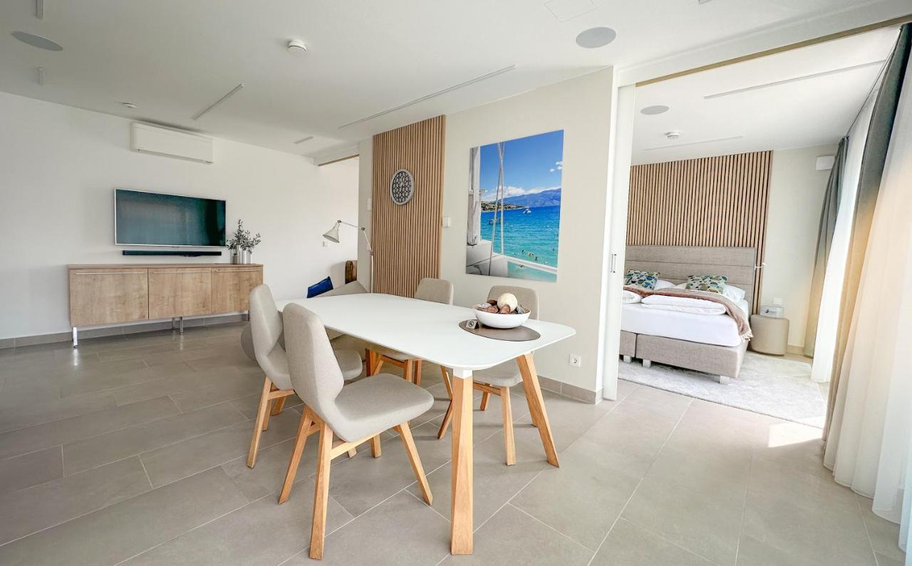 Appartement Baska, Exklusive Mit Poolarea In Baska, Krk - Kroatien *