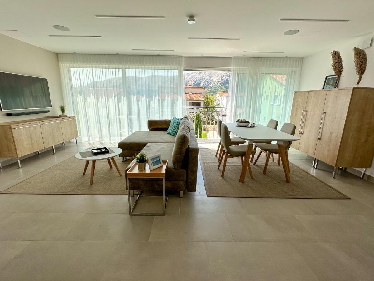 Baska, Exklusive Mit Poolarea In Baska, Krk - Kroatien Appartement