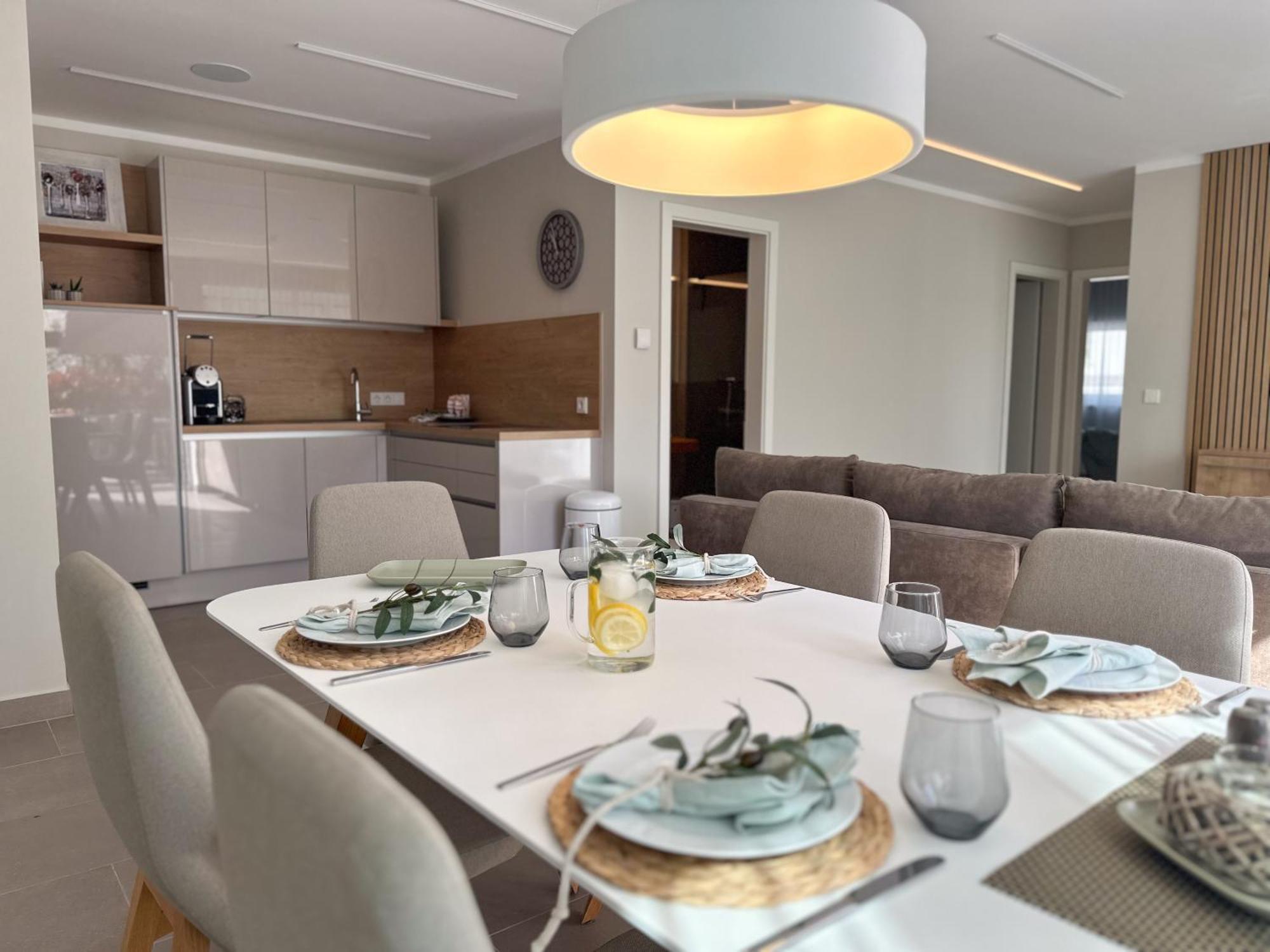 Apartment Baska, Exklusive Mit Poolarea In Baska, Krk - Kroatien