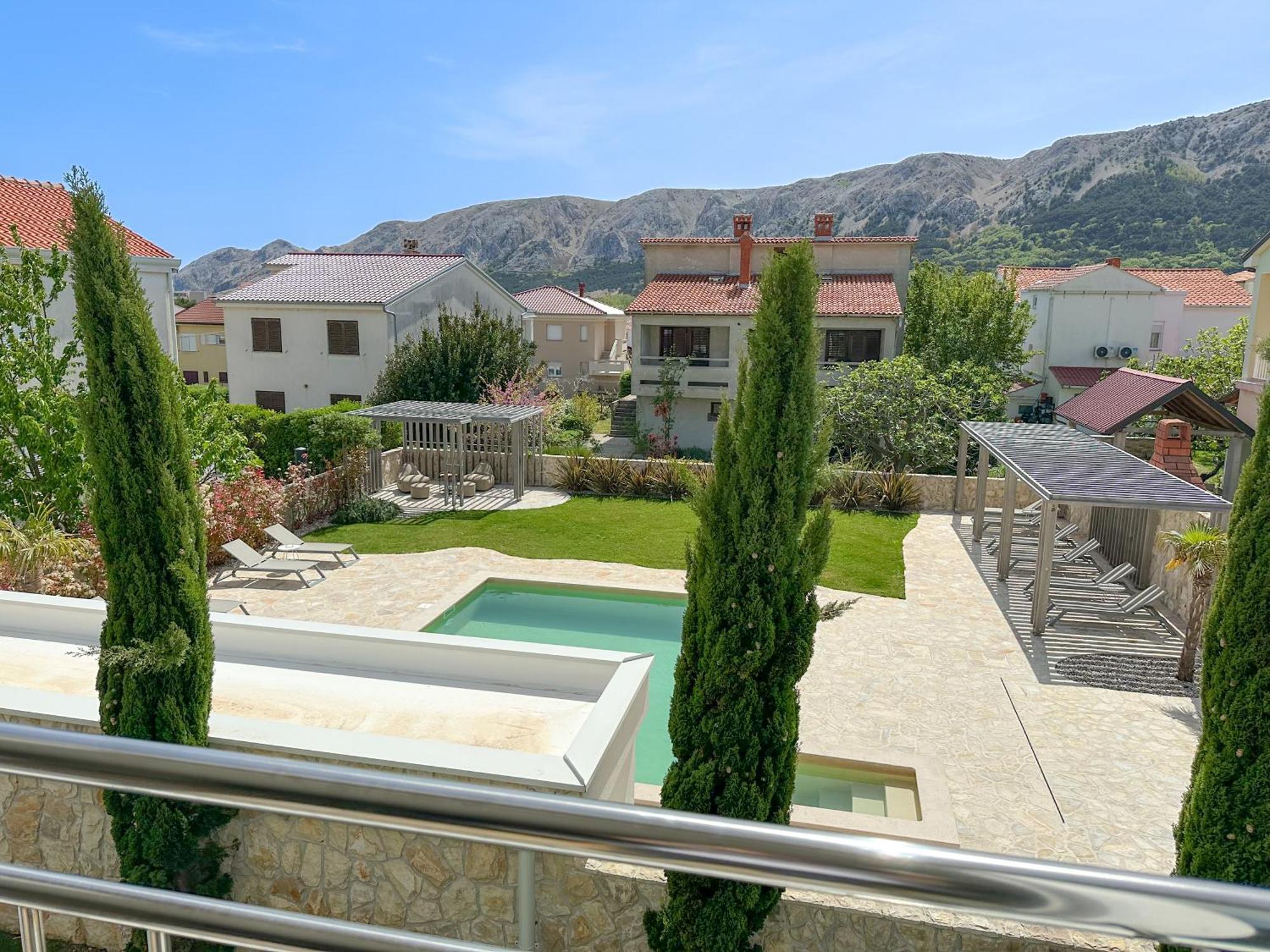 Apartment Baska, Exklusive Mit Poolarea In Baska, Krk - Kroatien Baska (Krk)